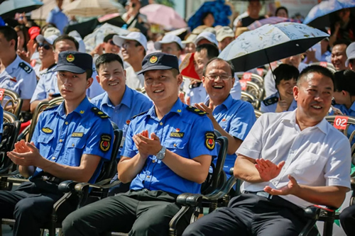 2019武都花椒產(chǎn)銷(xiāo)對(duì)接（電商）洽談會(huì)在階州廣場(chǎng)隆重開(kāi)幕~