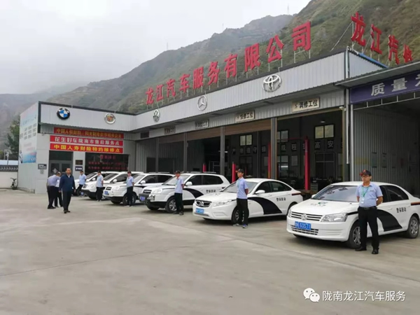 金錘鈑金，銀槍噴漆！龍江汽修值得信賴！