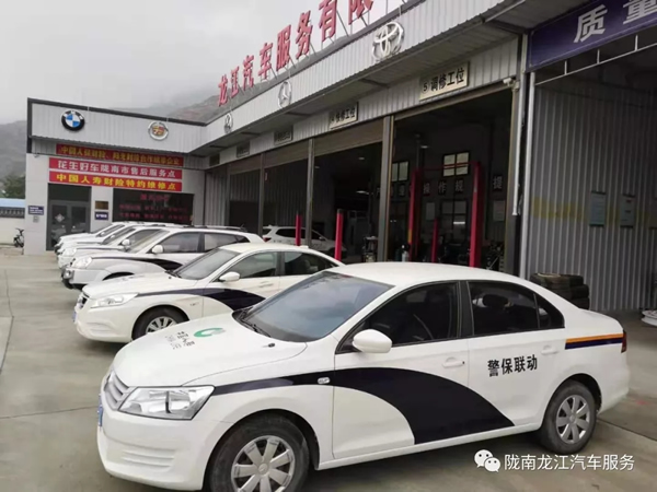 金錘鈑金，銀槍噴漆！龍江汽修值得信賴！